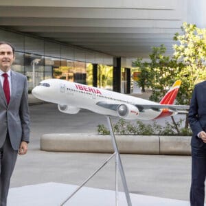 Repsol e Iberia con los biocombustibles Repsol e Iberia con los biocombustibles