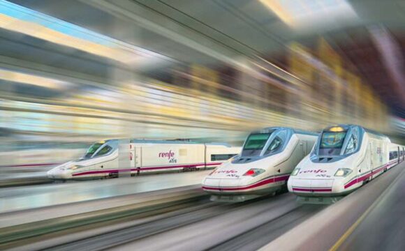 Renfe y Repsol validan el uso de HVO en los trenes turísticos de la Costa Verde